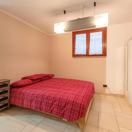 Apartman La Taverna Di Ninfa Arona